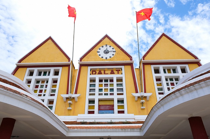 gare Dalat Vietnam sommet